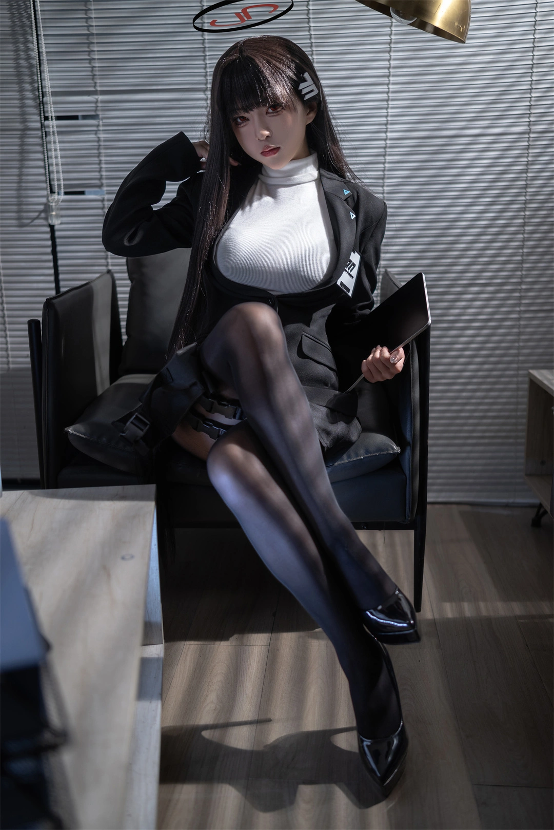 [在线图集] COSPLAY 矢量鱼 NO.018 蔚蓝档案 调月莉音[36P/191M]-米哈社