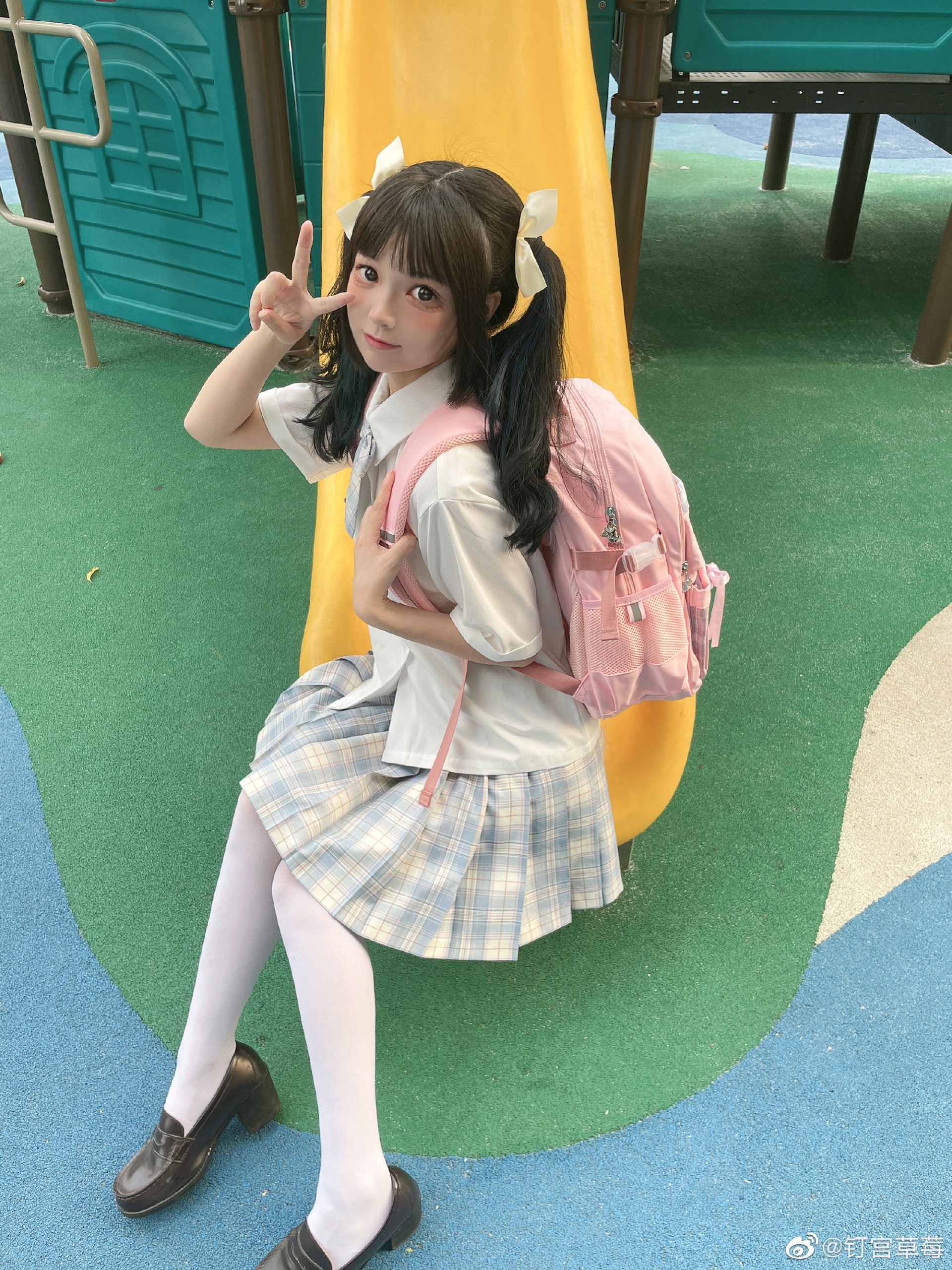 jk日常 今天放学必须陪我去游乐园玩！@钉宫草莓-米哈社