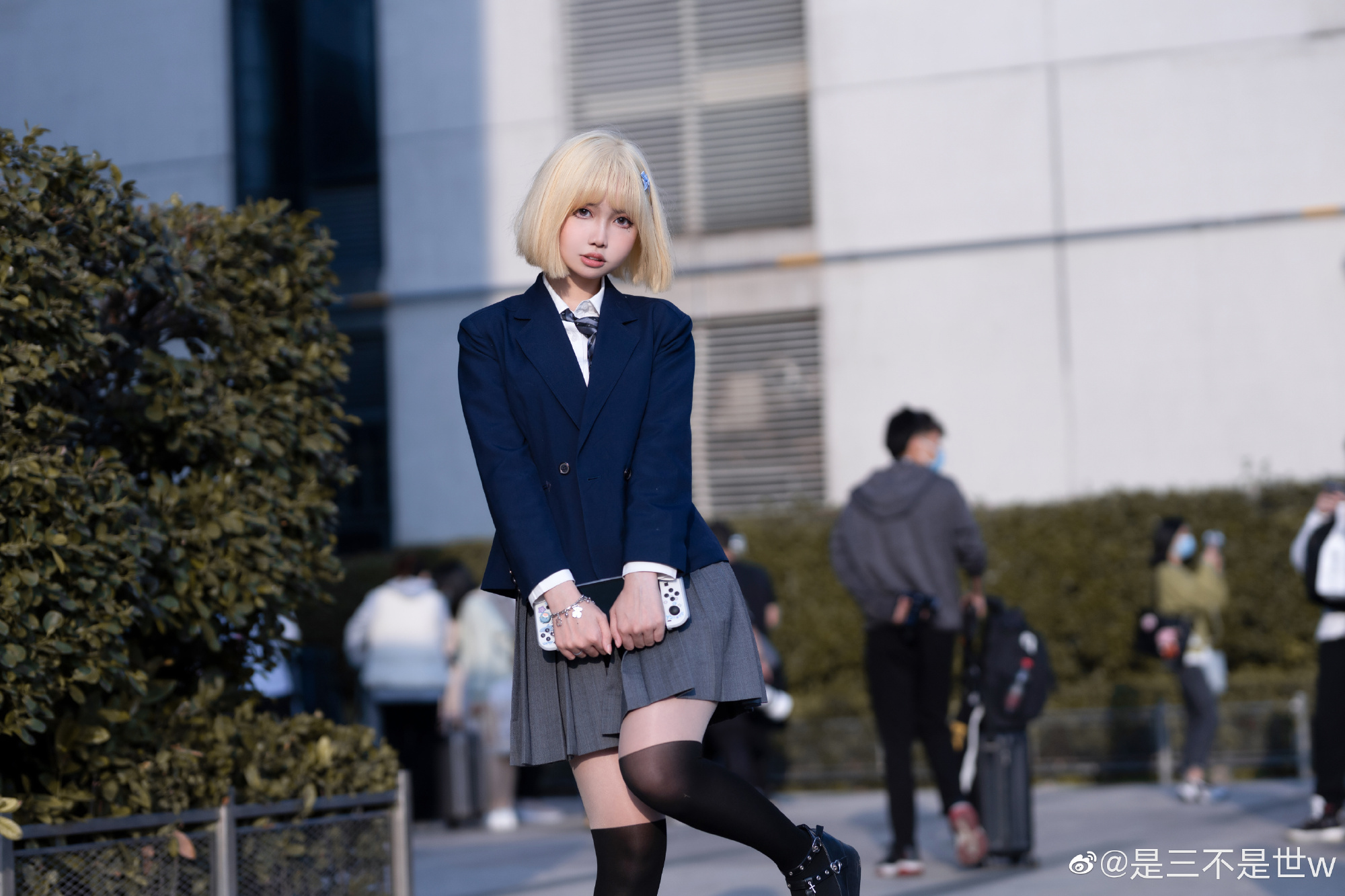 【JK妹子】好像喜欢的人和景都是突然遇到的.@洛桑w伊梓-米哈社