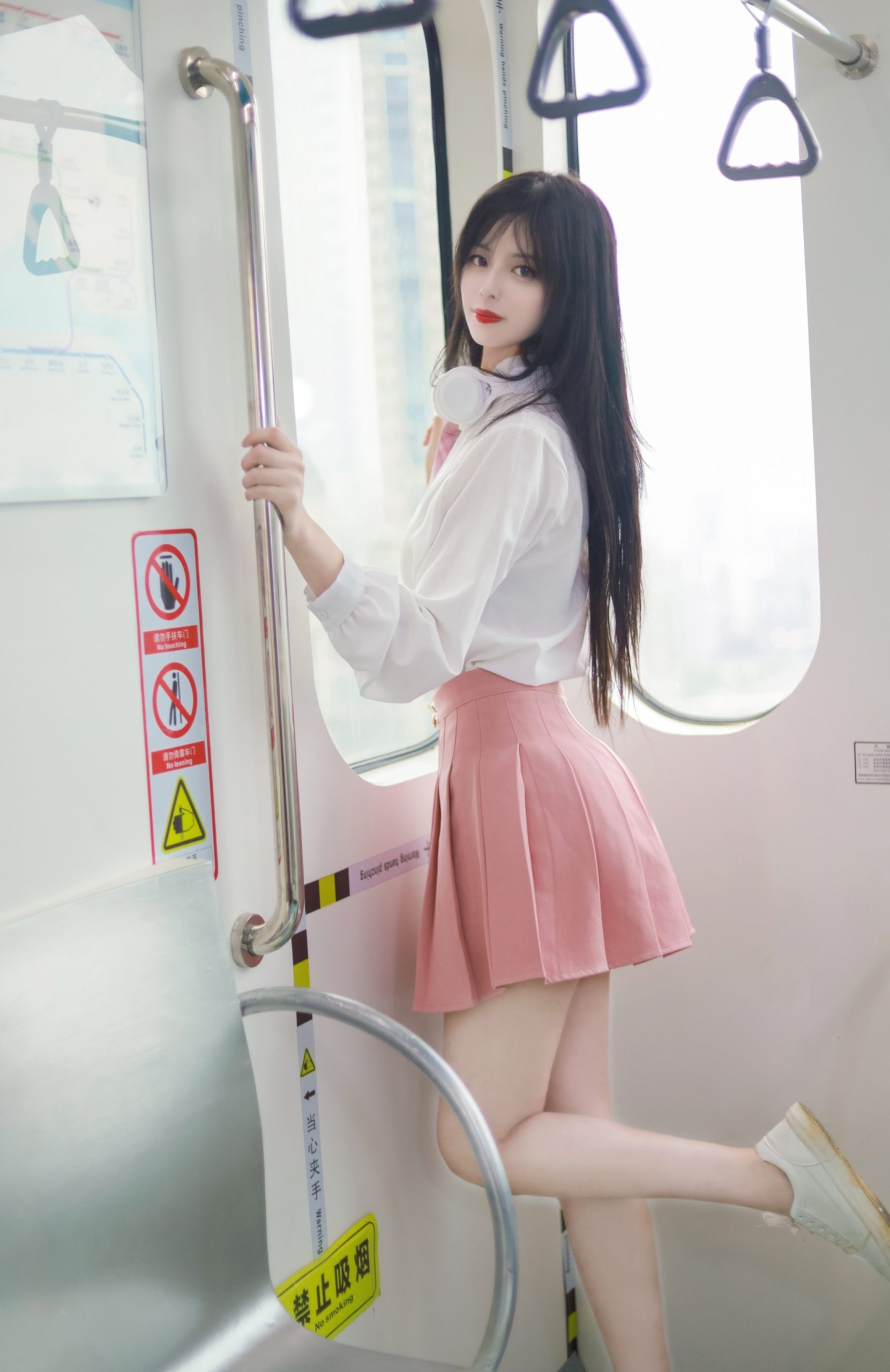 陪我认识的新手摄影练手拍的一套～没想到效果还行 热烈的青春从来都不只是十八岁 @安歌ww-米哈社