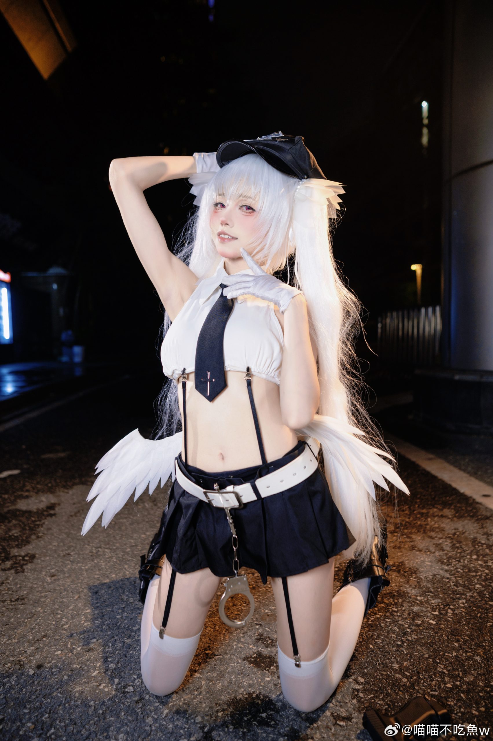 cosplay 喜欢萝莉的都拷走 天使女警@喵喵不吃魚w-米哈社